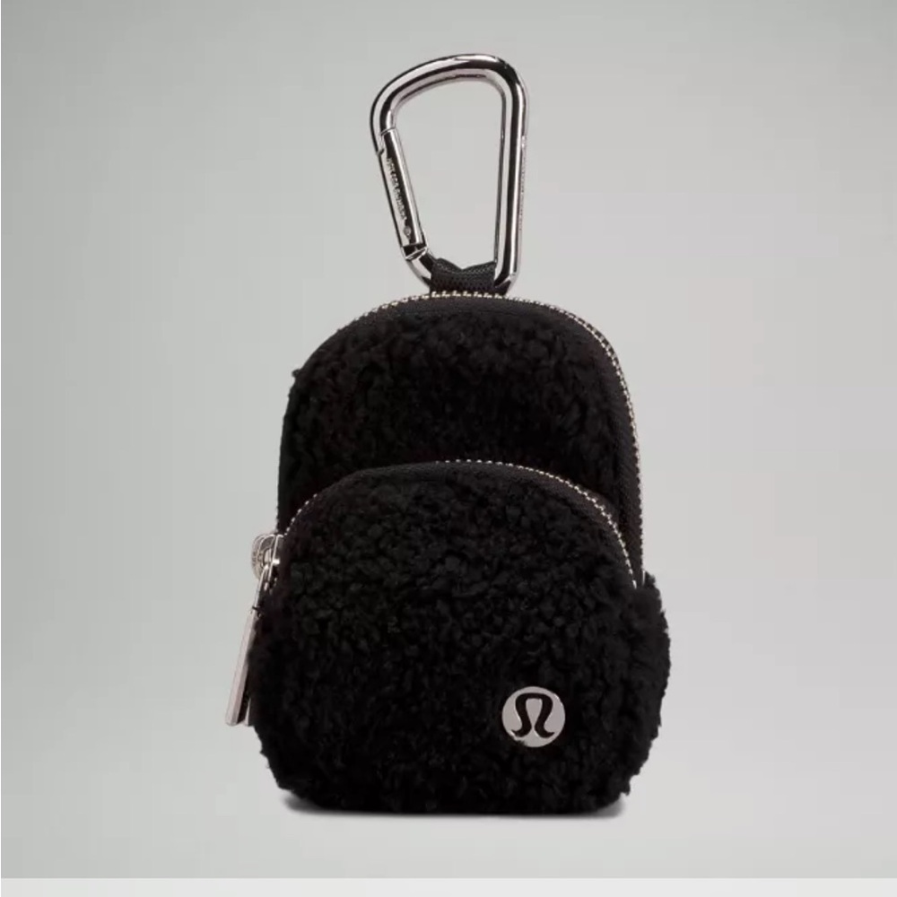 Lululemon Nano Clip-on / Belt-loop Fleece Black Backpack